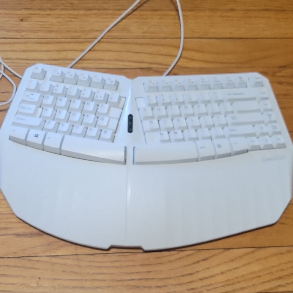 Perixx PERIBOARD-413 Mini Ergonomic Split Wired Keyboard QWERTY English White